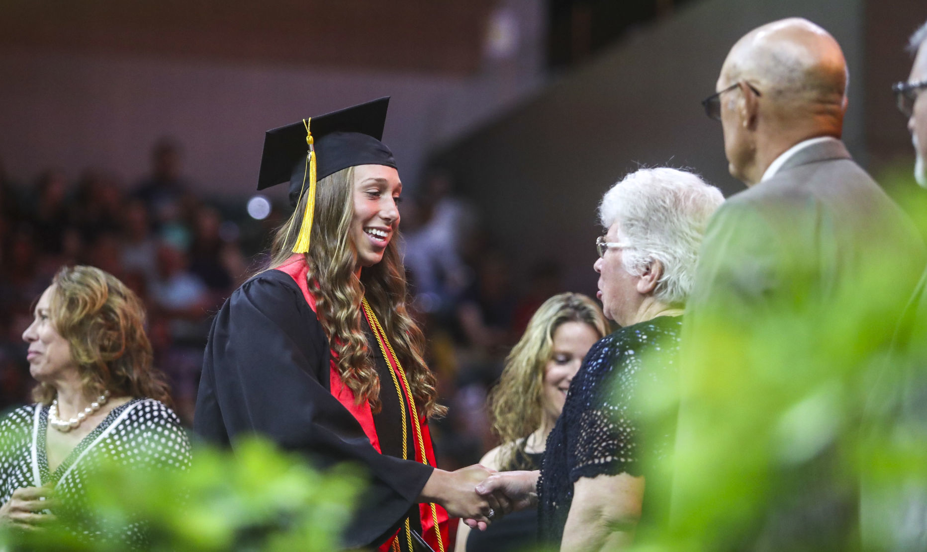 060219-mda-nws-uthsgrad-003